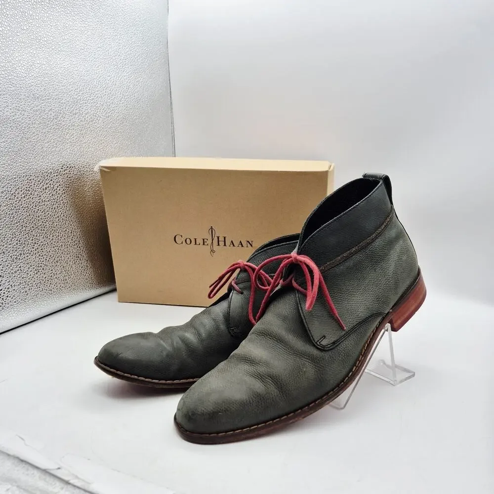 Cole Haan Air Colton Chukka Boots Gray Leather Red Laces Men's Size 10.5 MC09586